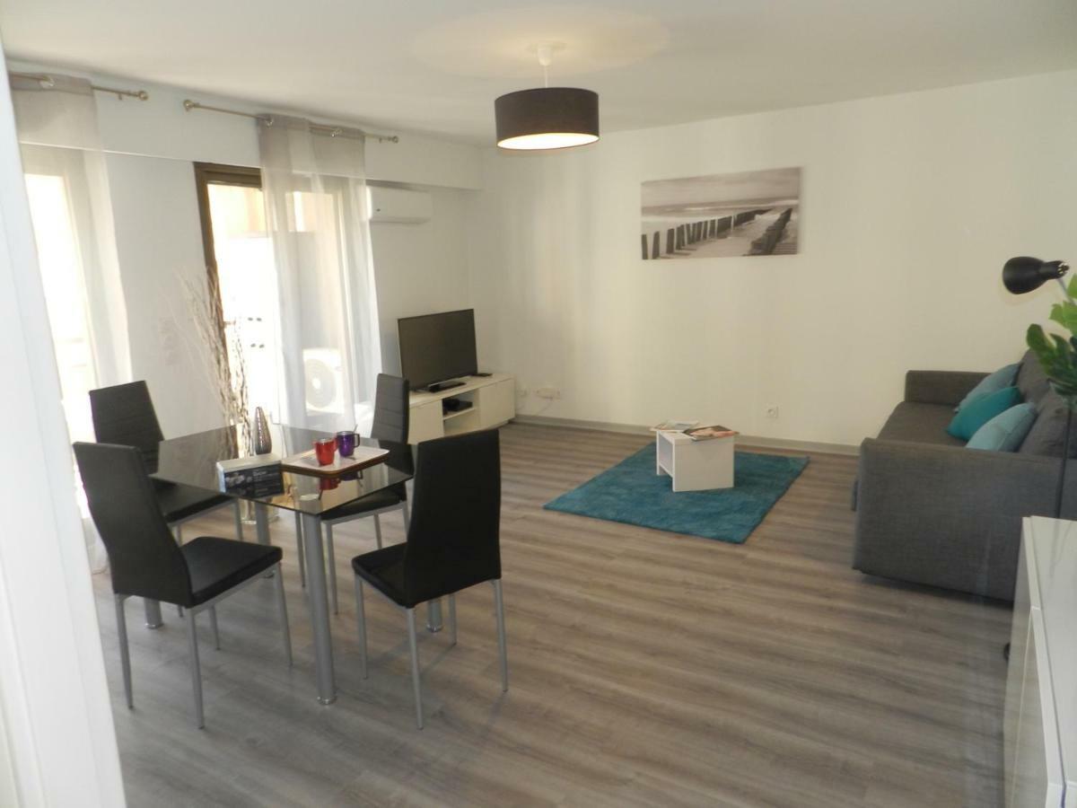 Beautiful 1 Bedroom Flat Nice Exteriör bild